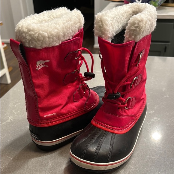 Sorel Pink Winter Boots - Picture 1 of 6